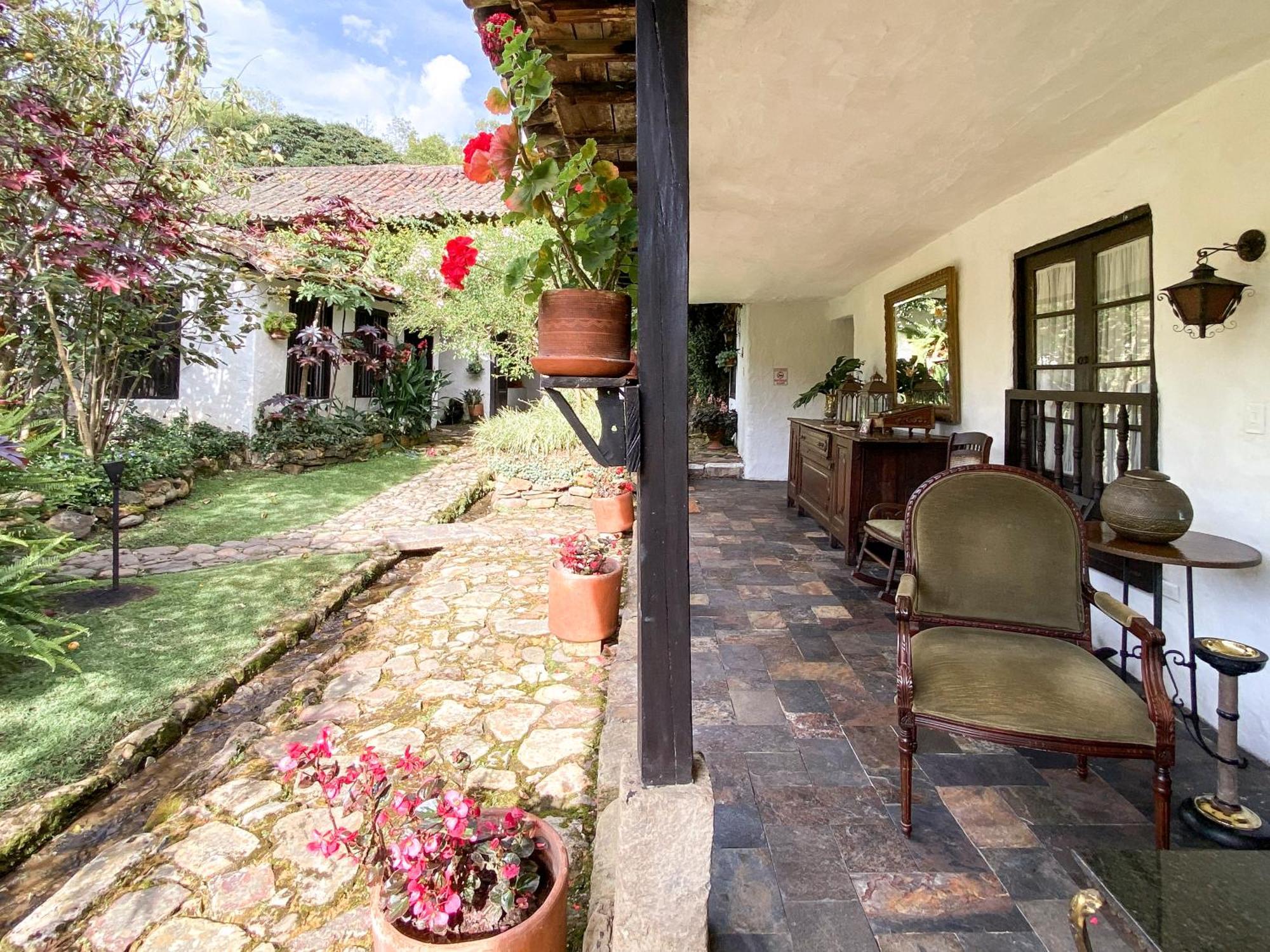 Hotel Hacienda Baza Tibana Kültér fotó