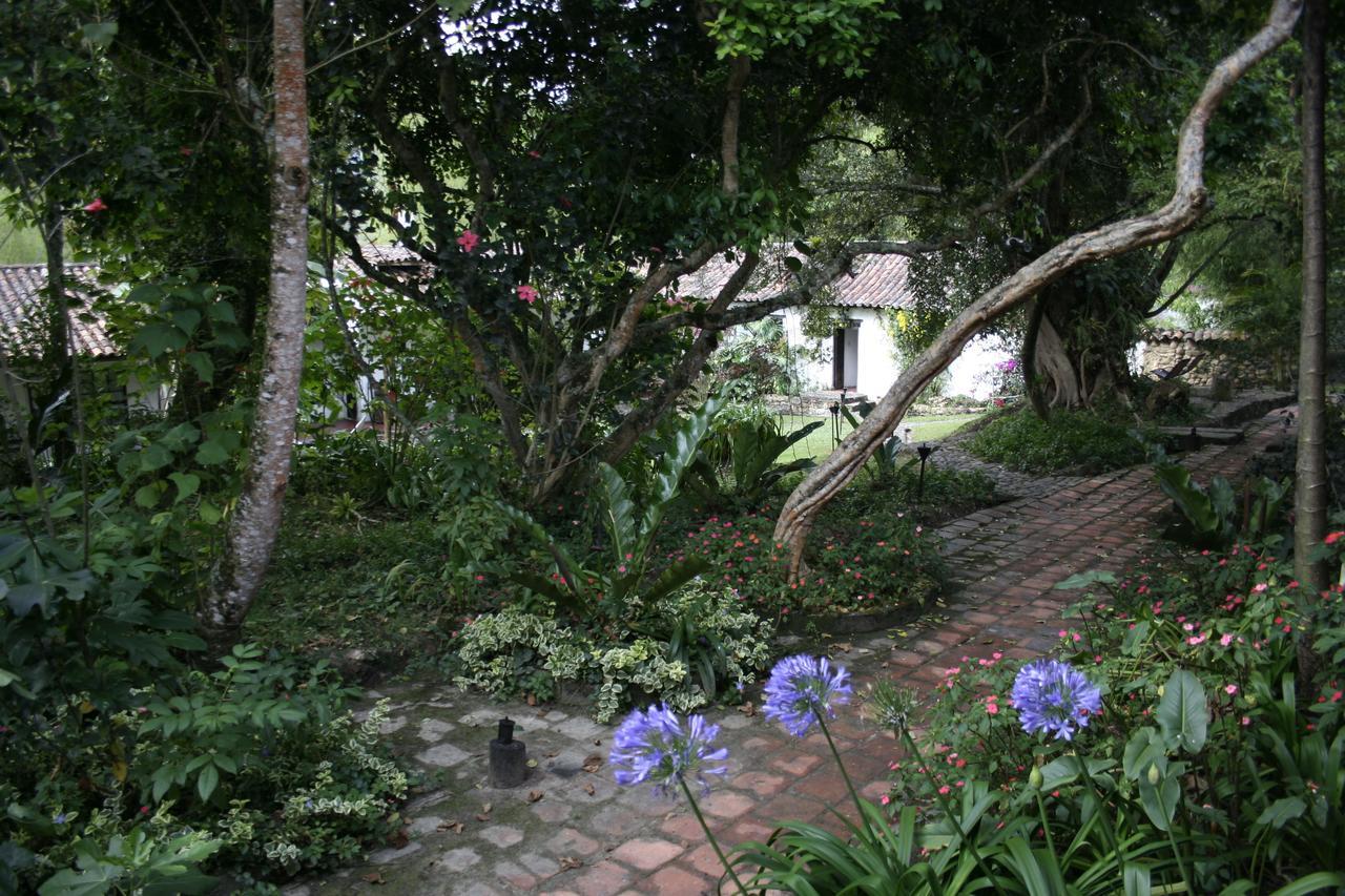 Hotel Hacienda Baza Tibana Kültér fotó
